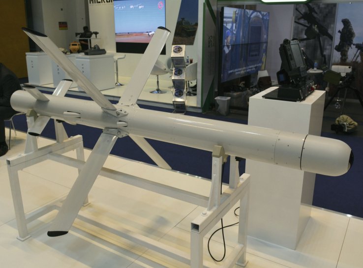 The RALAS missile on display at IDEX 2019 with the control unit behind. (IHS Markit/Patrick Allen)