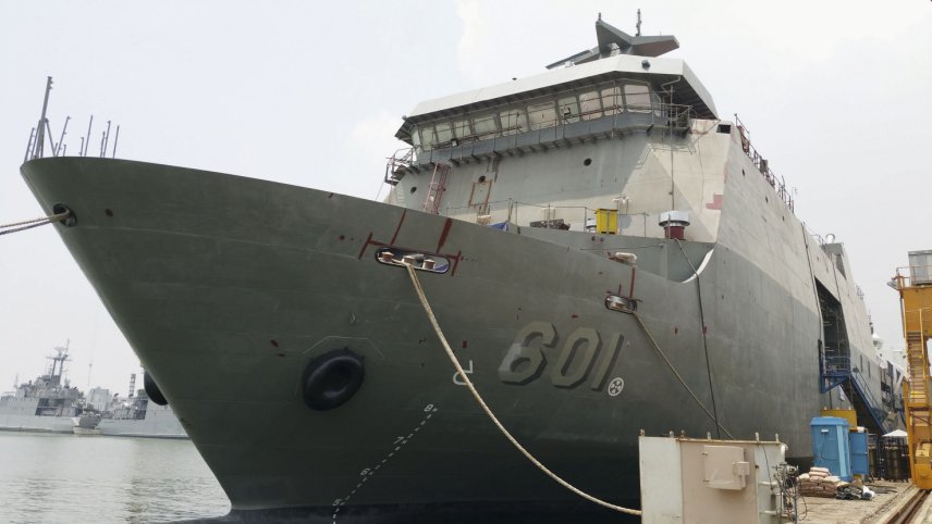 
        The Philippine Navy’s first strategic sealift vessel, seen here while it was fitting out at PT PAL’s dock at Semarang in 2016. This is the approximate spot where PT PAL aims to launch the country’s third Nagapasa-class submarine,
        Alugoro
        , given that the original launch location has been affected by silting.
       (IHS Markit/Ridzwan Rahmat)