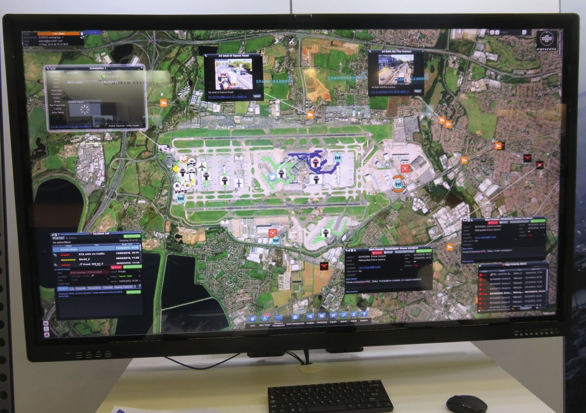 Babcock International’s SIGRID5 command-and-control system displayed at the Electronic Warfare Europe 2019 exhibition, showing a hypothetical intrusion at Heathrow Airport. (Giles Ebbutt)