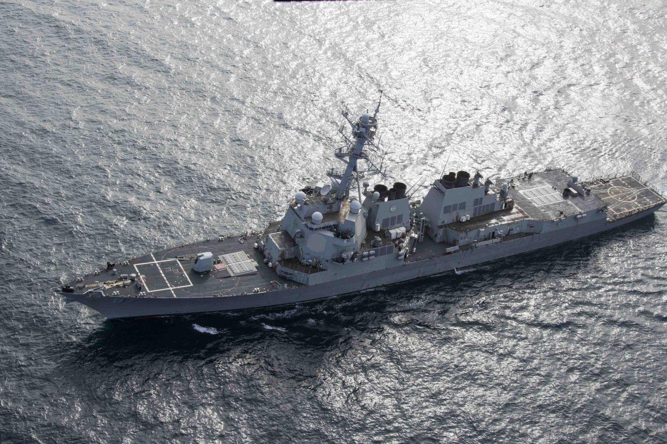 
        The USN sent a second guided-missile destroyer, USS
        Mason
        (DDG 87), to the Gulf of Oman.
       (US Navy)