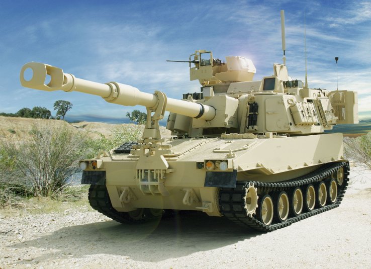 One of the five prototype 155 mm/39-calibre M109A6 Paladin Integrated Management (PIM) 155 mm SPH in travelling configuration. BAE Systems' efforts to correct past welding problems have resulted in delayed deliveries of the weapon to the US Army. (BAE Systems)