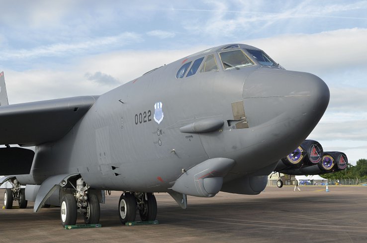 Raytheon Selected For B-52 Radar Replacement