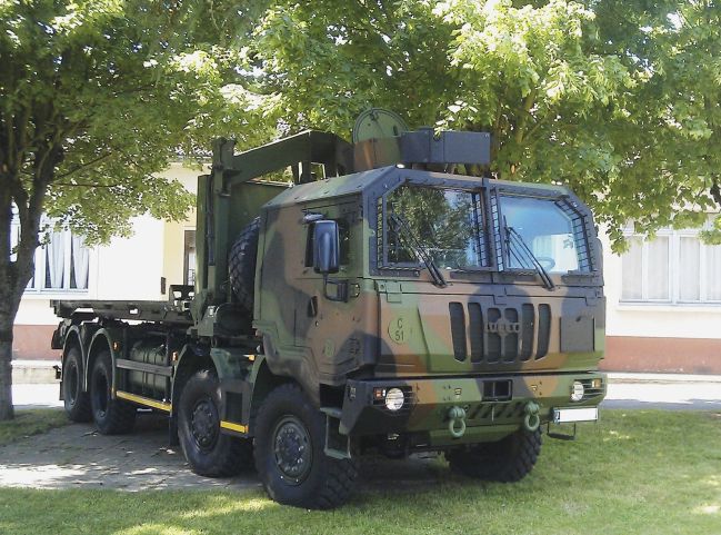 French Army seeks new utility trucks