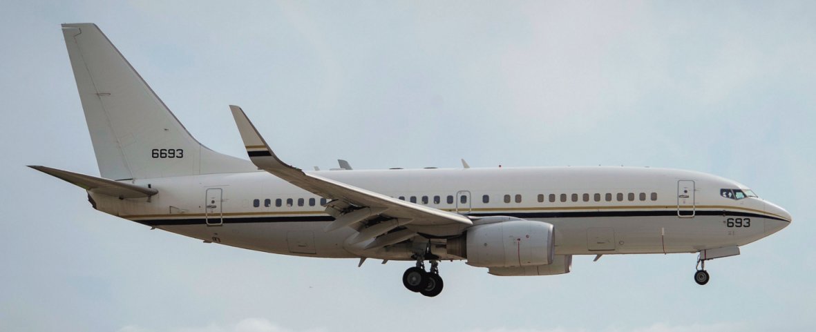 The USMC is to receive two Boeing C-40A Clipper liaison aircraft (seen here in US Navy service) to replace the two C-9B Skytrain IIs it retired in 2014. (US Navy)