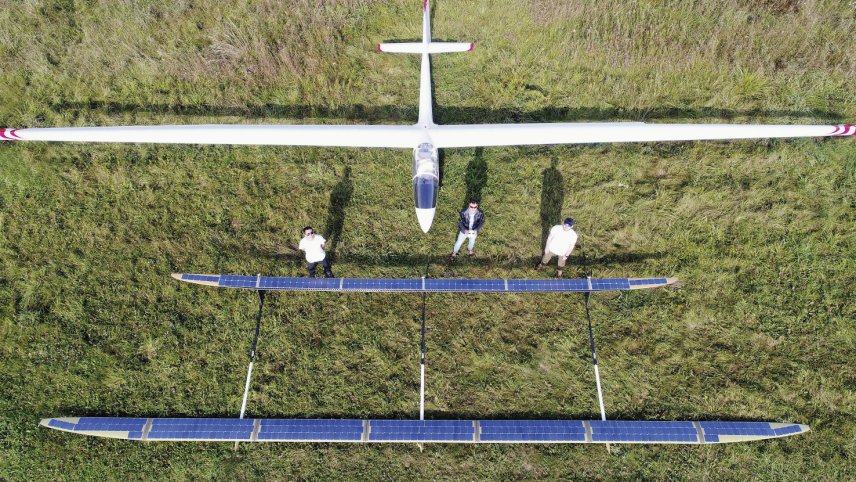 UAVOS successfully flight tested a 14 m wingspan version of its ApusDuo solar powered high altitude platform system (HAPS), pictured below. (UAVOS)