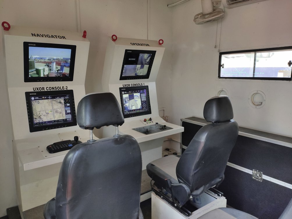 The UXOR’s master control station is located inside a 6×6 carrier vehicle. (Jane’s/Jayesh Dhingra)