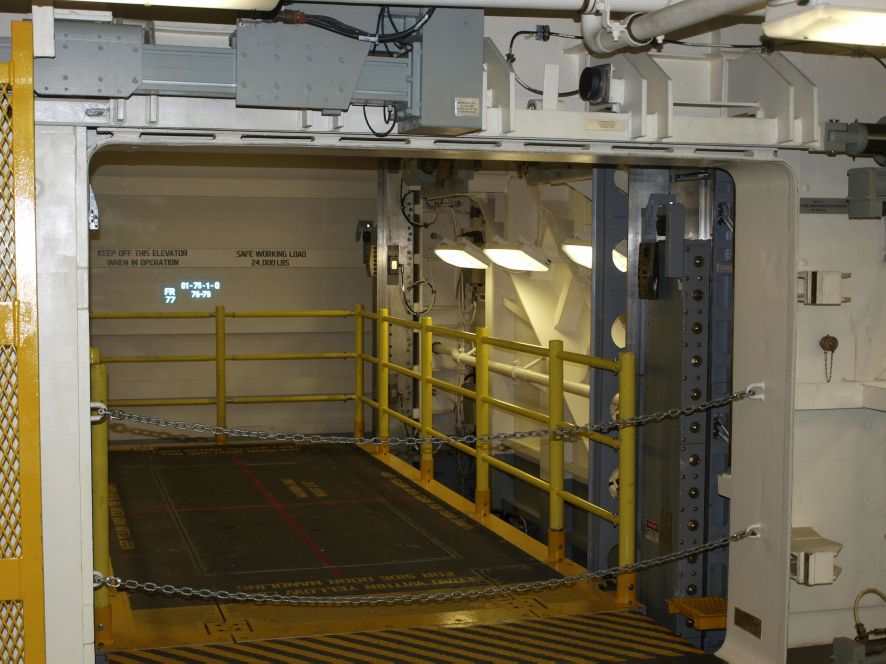 Carrier Ford To Start Training With Lower Weapons Elevators As Workers ...