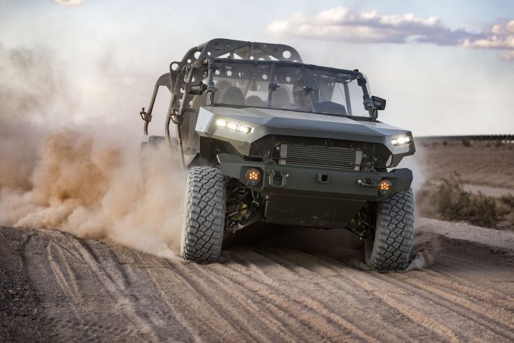GM Defense ha ganado el contrato para construir el nuevo Vehículo del Escuadrón de Infantería del Ejército de EE. UU.  Su oferta se basó en la arquitectura del camión mediano Chevrolet Colorado ZR2.  (Defensa GM)